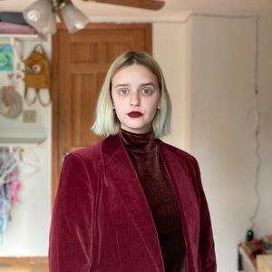 Meet your Posher, Madeline